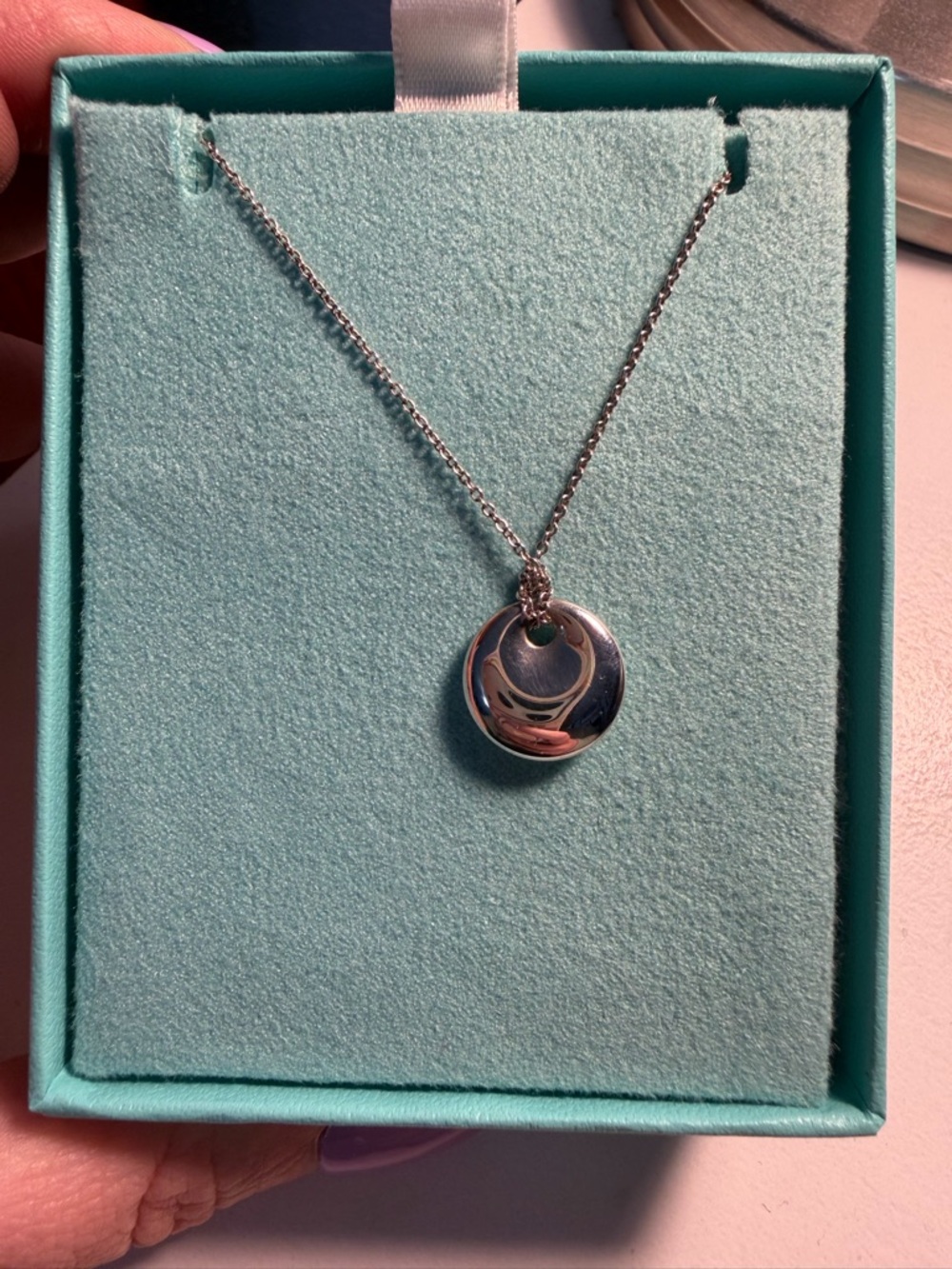 Tiffany & Co. Silver Round Knot Pendant Necklace - Silver Elsa Peretti